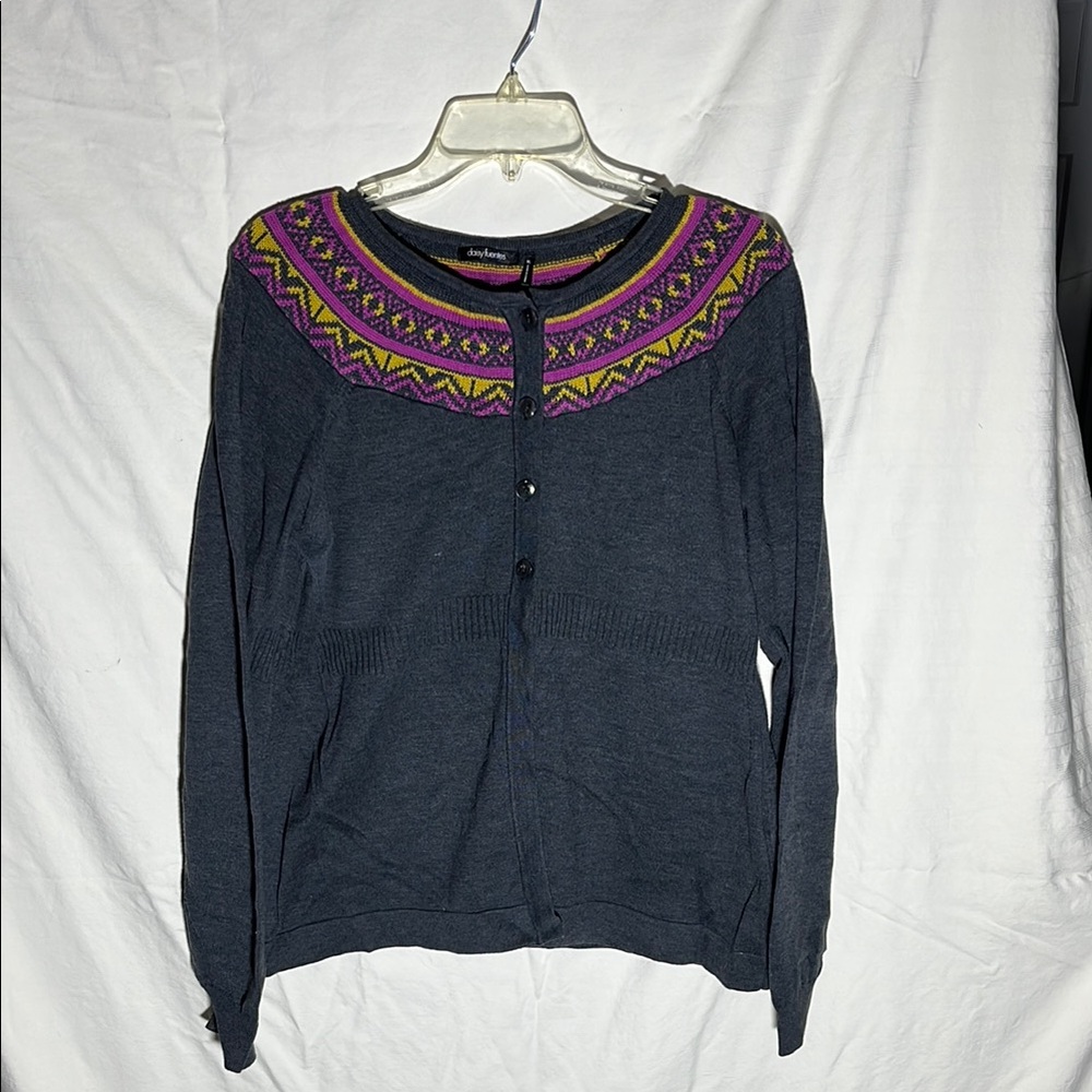 Daisy Fuentes Gray and Purple Cardigan with Intricate Design